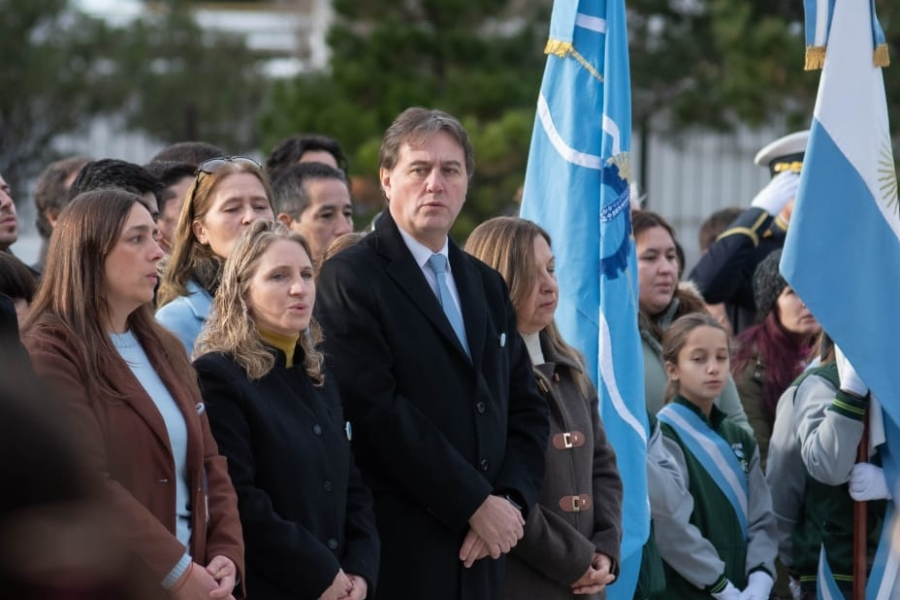 Rada Tilly conmemoró el Día de la Independencia con un llamado a fortalecer la unidad y el compromiso ciudadano